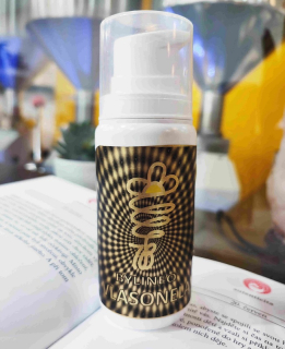 VLASONELA - Lámou se vám vlasy? Více padají, je čas s tím něco udělat. Tohle je ta nejlepší výživa pro vaše vlasy.